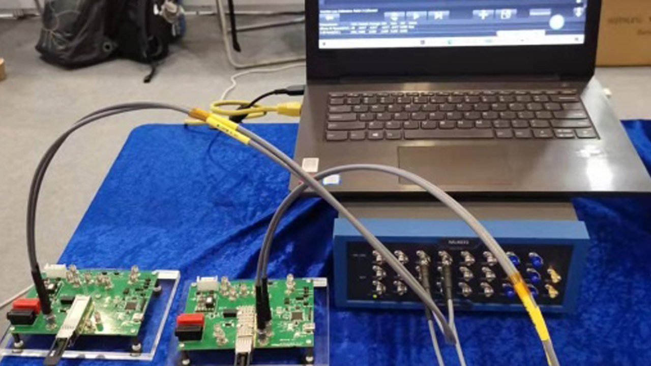 CIOE2021 MultiLane全系列無源有源電纜測(cè)試方案現(xiàn)場(chǎng)demo